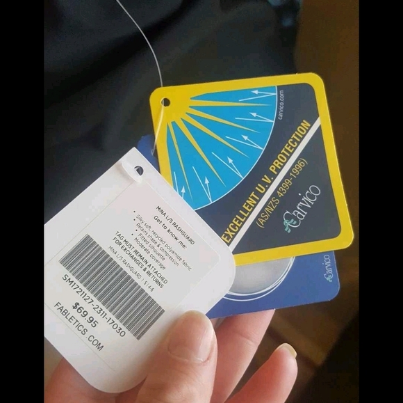 NEW w TAGS FABLETICS UV PROTECTION TOP - Picture 4 of 4